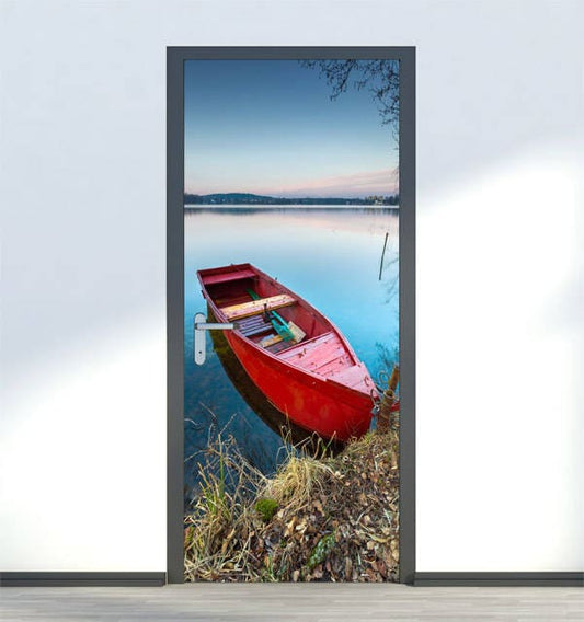 Autocollant mural bateau rouge sur un lac, autocollant mural nature, décoration de porte nature, peinture murale de porte nature, couverture de porte, décoration de porte pour salon et maison