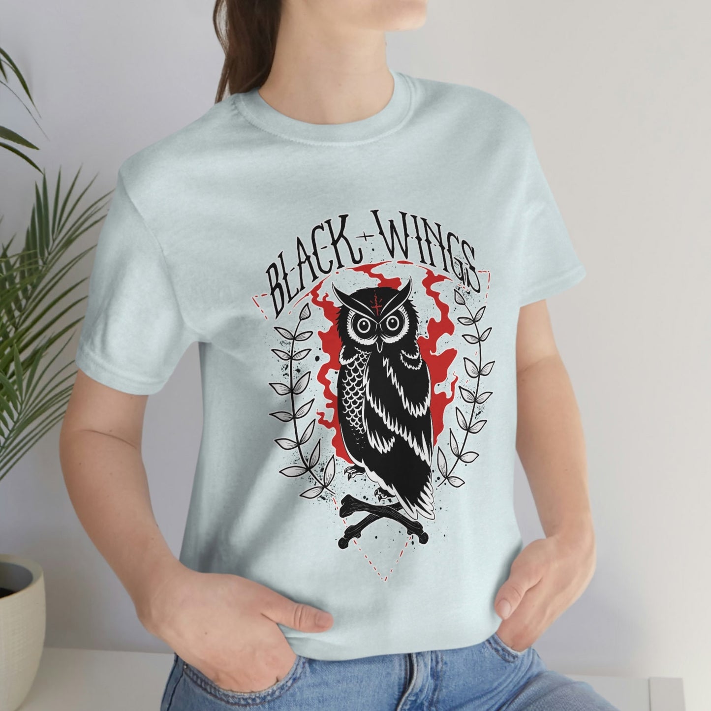 T-shirt hibou, T-shirt ailes noires, T-shirt camping, T-shirt aventure, T-shirt nature plein air, T-shirt nature, T-shirt voyage, cadeau pour voyageur