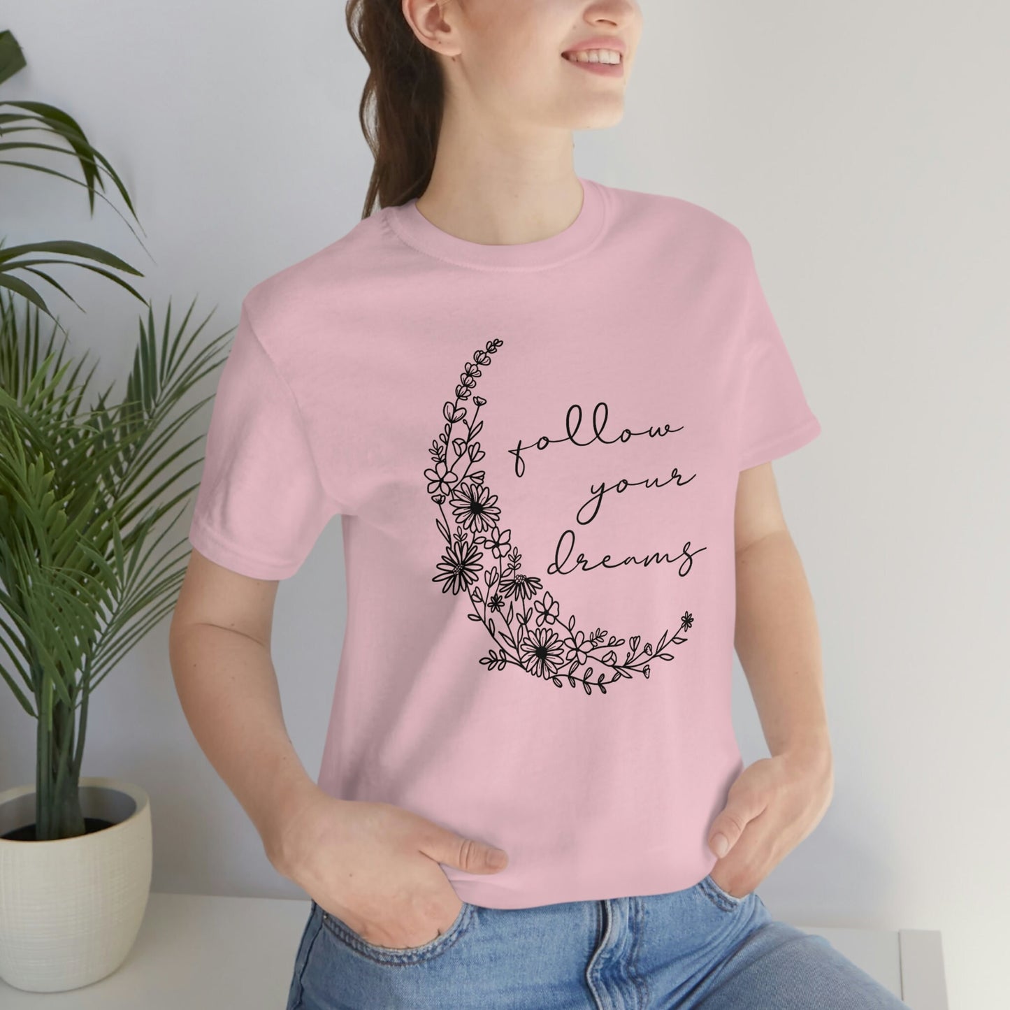 T-shirt « Follow Your Dreams Crescent Flowers », T-shirt bohème, T-shirt inspirant, T-shirt bohème, T-shirt floral, T-shirt cadeau pour elle