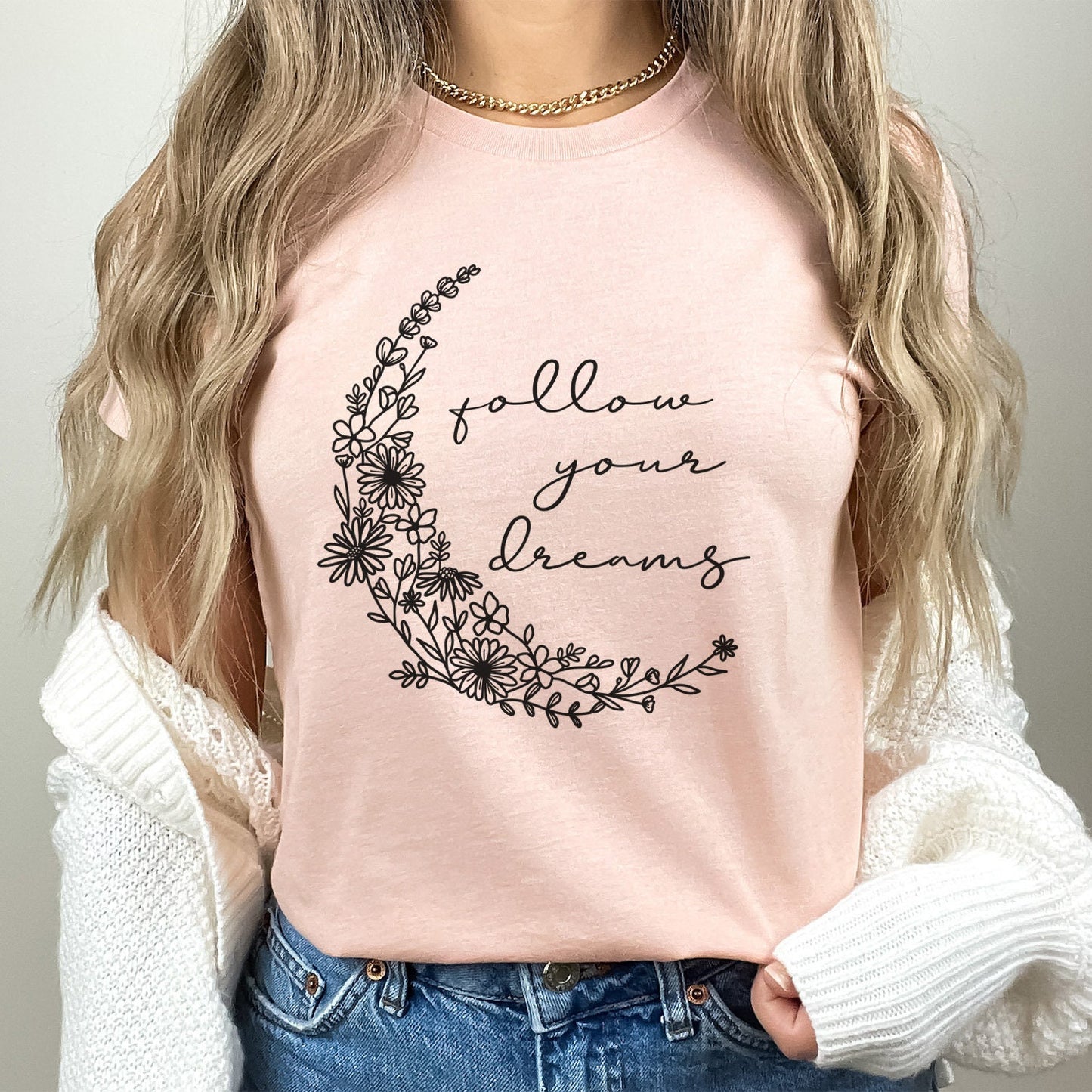 T-shirt « Follow Your Dreams Crescent Flowers », T-shirt bohème, T-shirt inspirant, T-shirt bohème, T-shirt floral, T-shirt cadeau pour elle