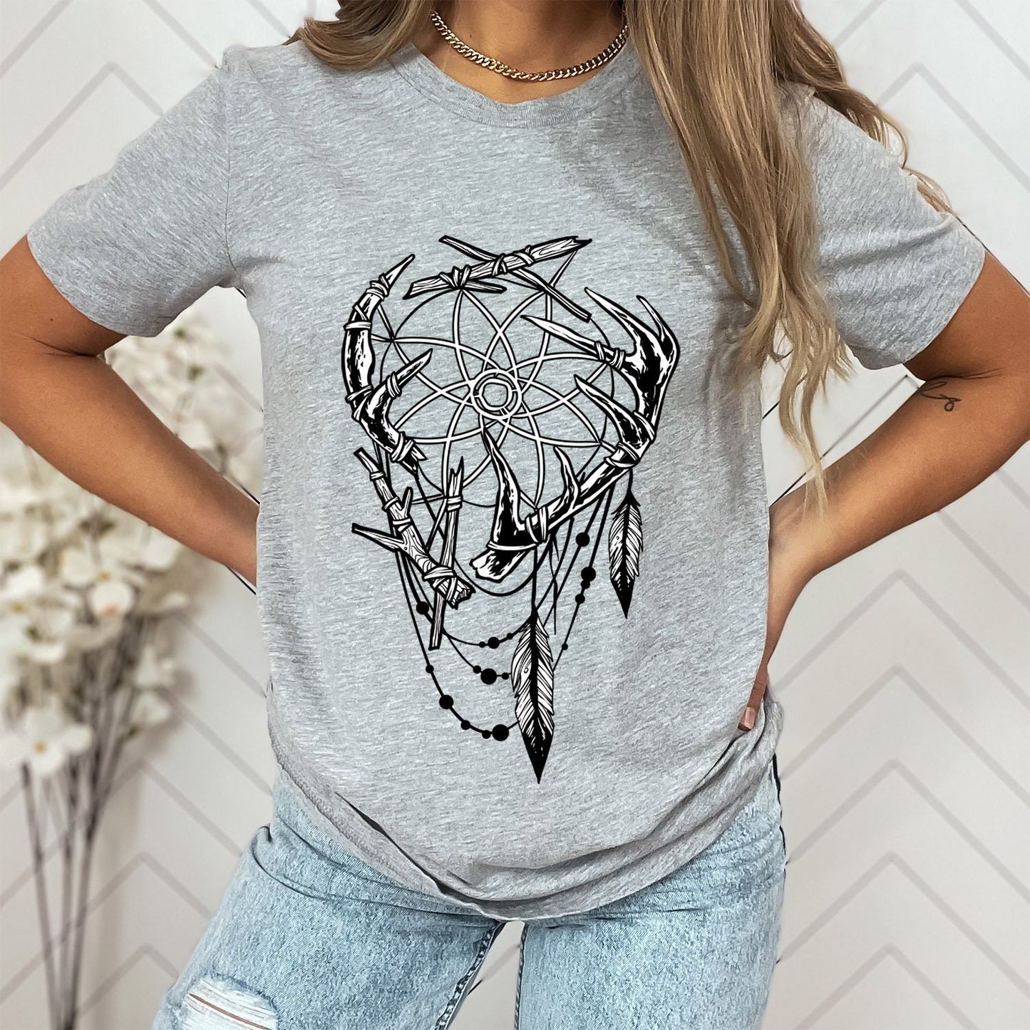 Tribal T-shirt, Dream Cather T-shirt, Indian T-shirt, Skull T-Shirt, Mystical Gift T-shirt, Gothic T-Shirt, Fantasy and Myth T-shirt