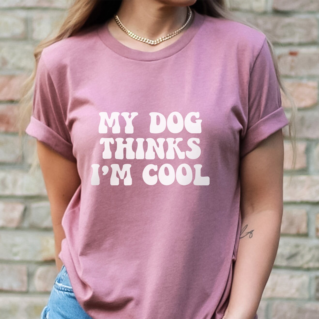 Mon chien pense que je suis cool - T-shirt, T-shirt avec dictons, T-shirt avec citation pour chien, T-shirt pour maman de chien, T-shirt pour papa de chien, T-shirt pour propriétaire de chien, T-shirt pour amoureux des animaux