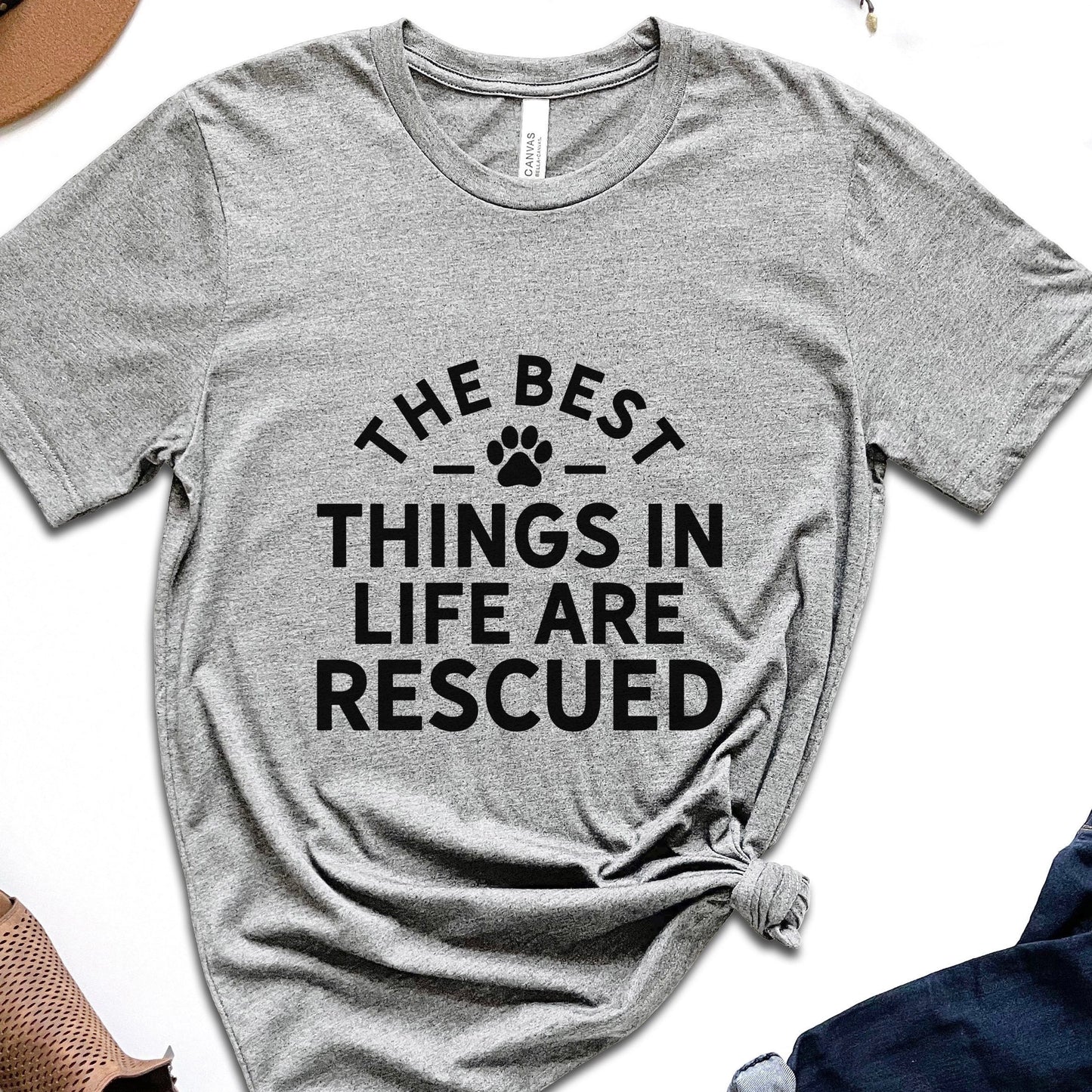 T-shirt pour amoureux des animaux de compagnie, t-shirt avec citation de chien, t-shirt drôle avec citation de chien, t-shirt pour propriétaire de chien, les meilleures choses de la vie sont des t-shirts sauvés