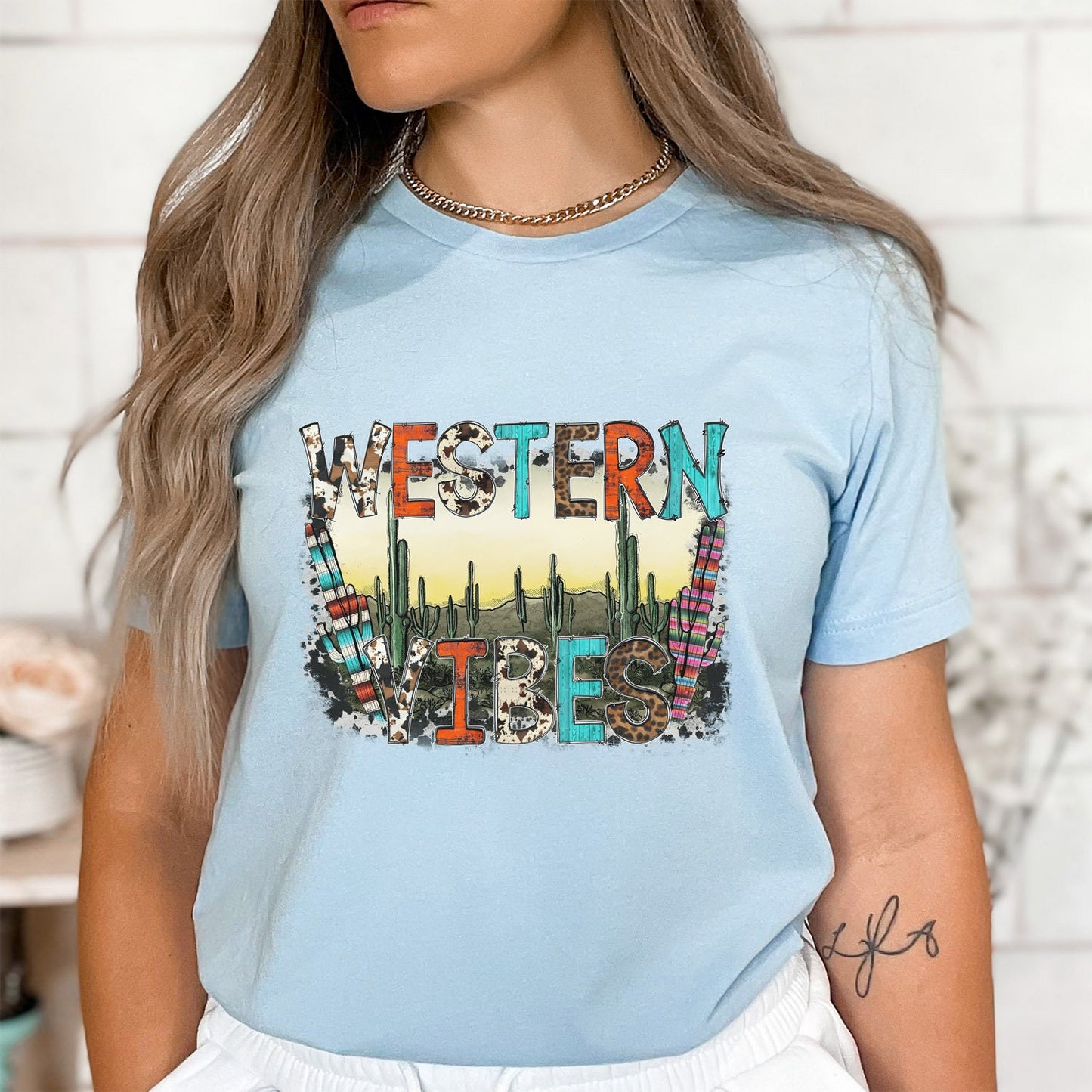 T-shirt Western Vibes, chemise western, chemise sudiste, chemise cowgirl, chemise cowboy, chemise country, chemise rodéo, chemise style texan