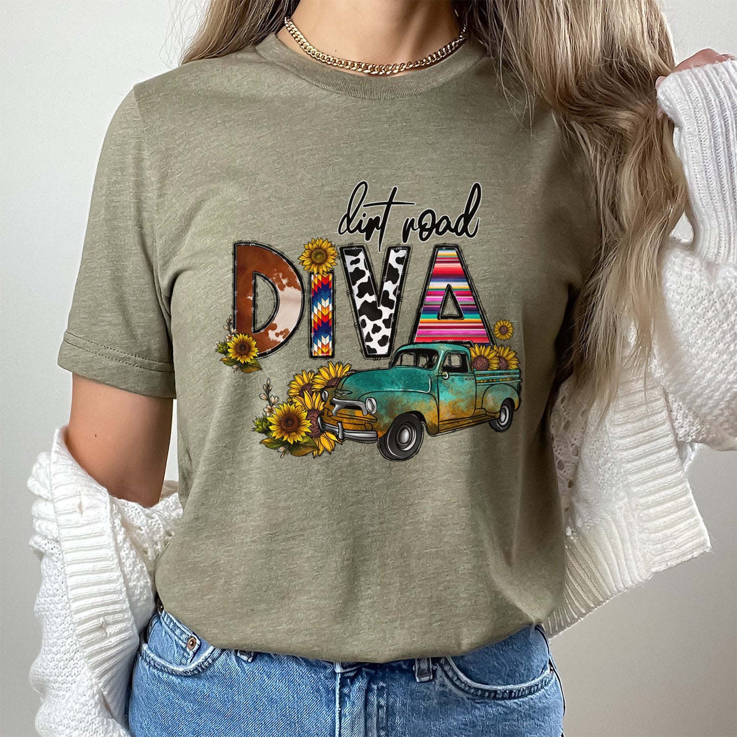 Dirt Road Diva T-Shirt, Country Shirt, Western Shirt, Southern Shirt, Cowgirl Shirt, Retro Shirt, Cowboy Shirt, Truck Shirt