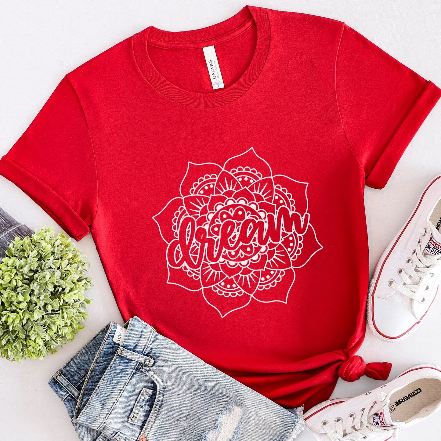 Dream Mandala T-shirt, Boho T-Shirt, Mandala Shirt, Bohemian Shirt, Gift T-shirt, Gift for Mom, Gift for Her, Floral Shirt