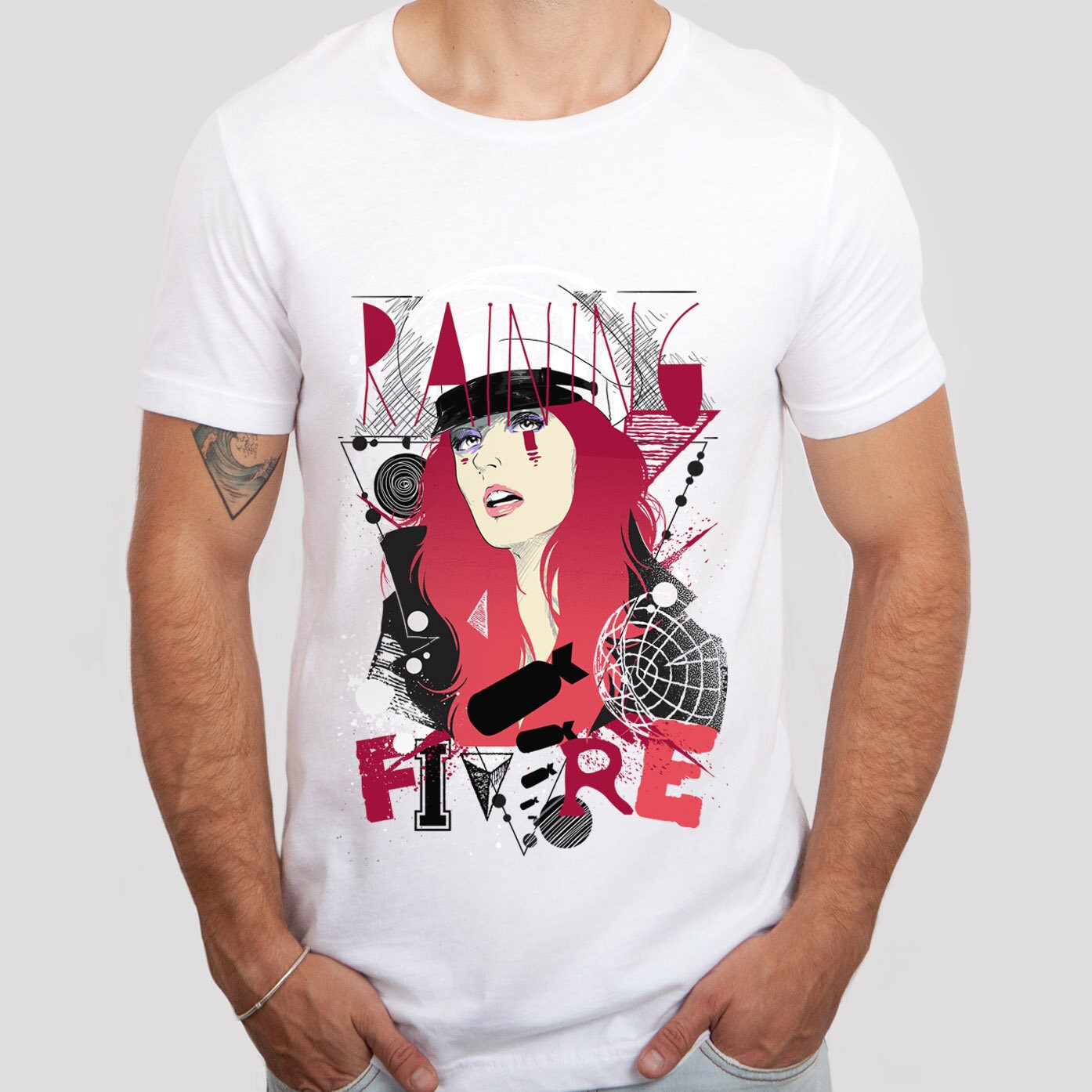 T-shirt Raining Fire, T-shirt de style pop, T-shirt avec visage de femme, T-shirt cadeau pour elle, T-shirt de policière