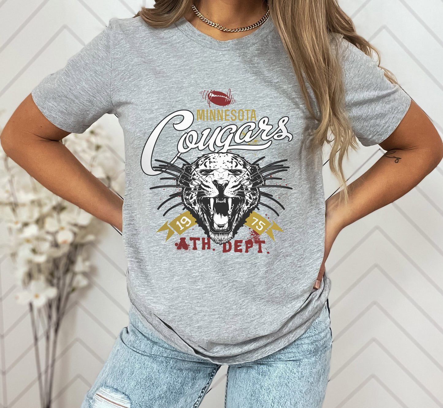 Minnesota Cougars T-shirt, Cougars Shirt, Tiger Shirt, Cat T-shirt, Baseball Shirt, Basketball Sport Shirt, T-shirt for Men, Cat Shirt