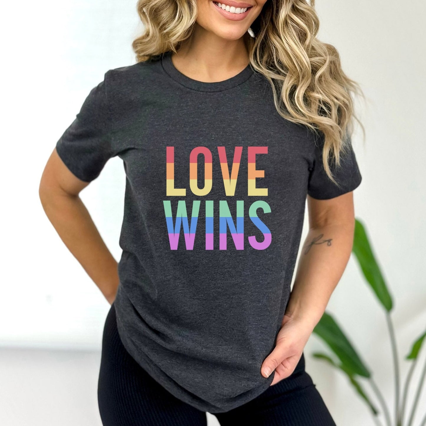 T-shirt Love Wins, T-shirt aux couleurs de l'arc-en-ciel, T-shirt de soutien LGBTQ, T-shirt Pride, T-shirts de gentillesse, T-shirt Gay Pride, T-shirt Égalité