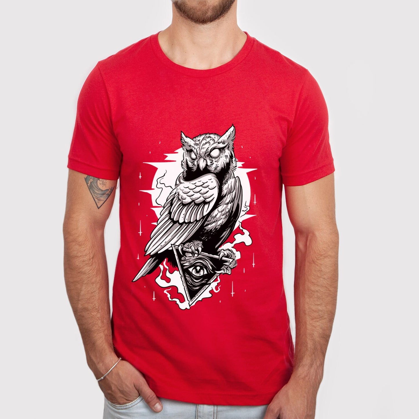 Owl T-shirt, Night T-shirt, Mystical Gift T-shirt, Scary Owl T-Shirt, Fantasy and Myth T-shirt, Owl and Moon, Animal T-Shirt