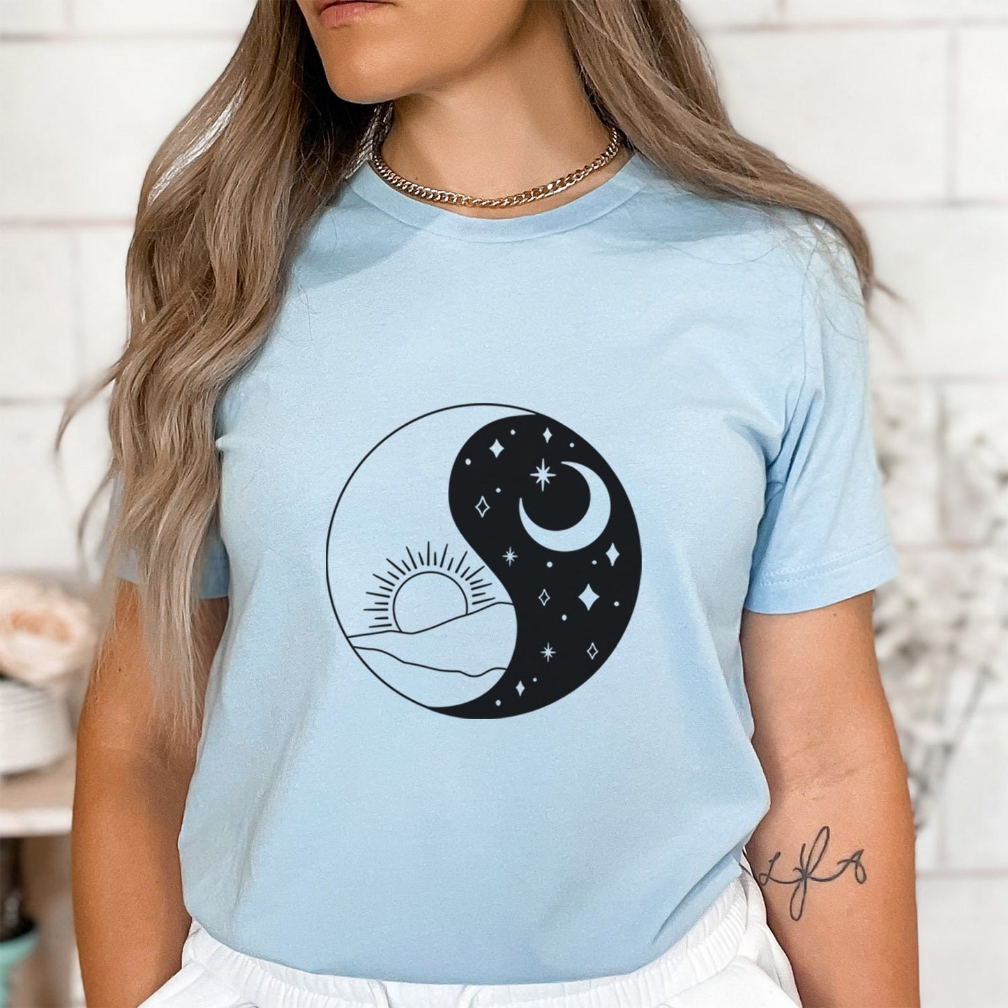 Ying Yang T-shirt, Sun and Moon Shirt, Mystical Shirt, Boho T-shirt, Mystics Shirt, Bohemian T-shirt, Gift Shirt for Her