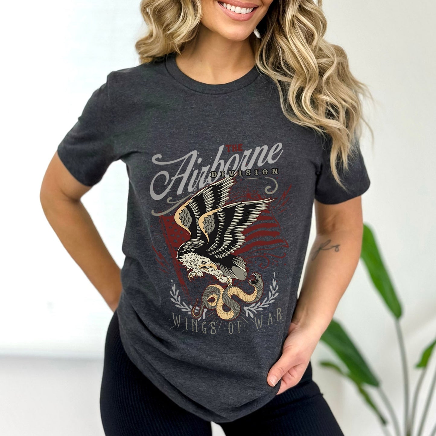 T-shirt Wings of War, T-shirt Aigle, T-shirt avec Serpent, T-shirt Division Aéroportée avec Aigle et Serpent, T-shirt Militaire, T-shirt Cadeau