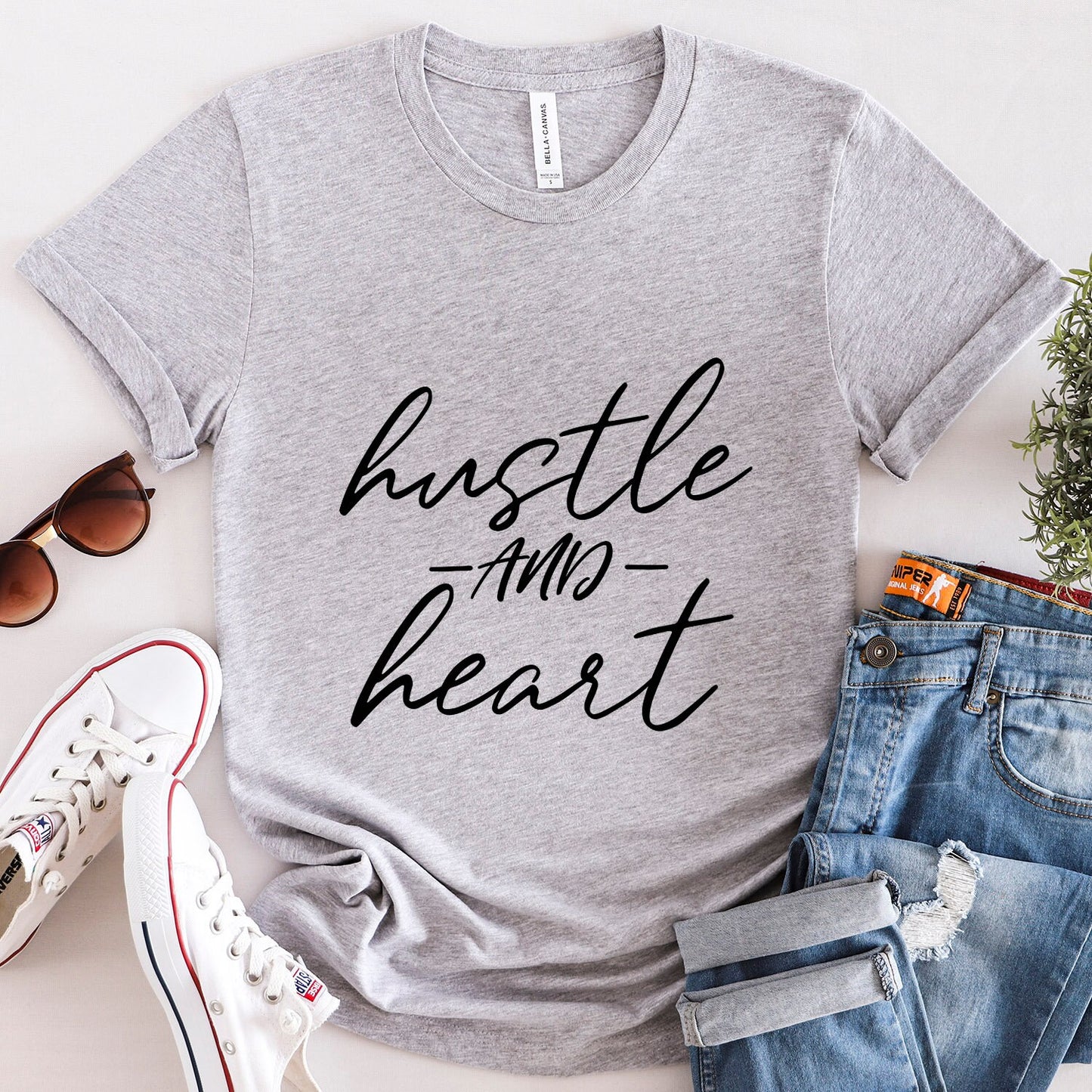 Boss Mom T-shirt, Hustle and Heart Shirt, Mama Shirt, Mommy Gift Shirt, Gift for Mom, Boss Mom Life T-shirt, Business Woman Shirt