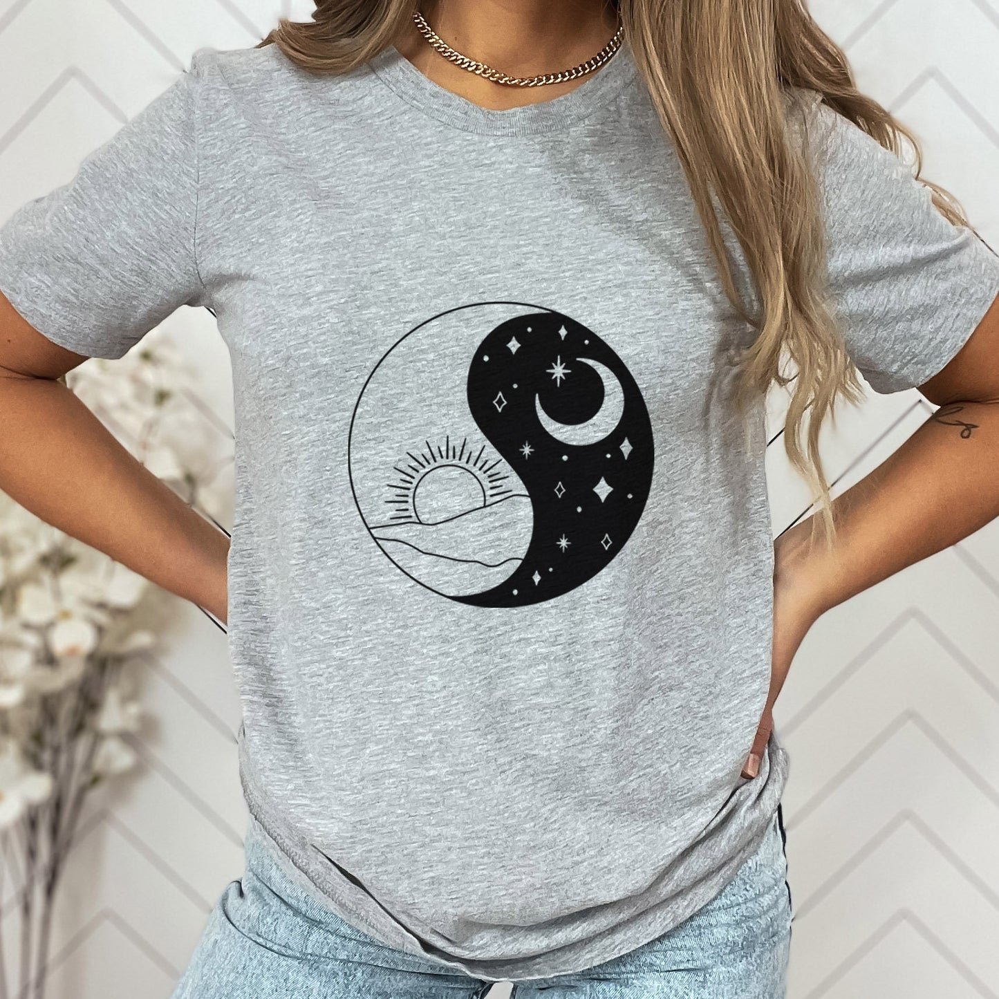 Ying Yang T-shirt, Sun and Moon Shirt, Mystical Shirt, Boho T-shirt, Mystics Shirt, Bohemian T-shirt, Gift Shirt for Her