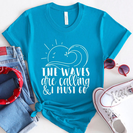 T-shirt de surf, T-shirt The Waves are Calling, T-shirt d'été, T-shirt de plage, T-shirt de surf, T-shirt de vacances, T-shirt cadeau pour les amateurs de surf