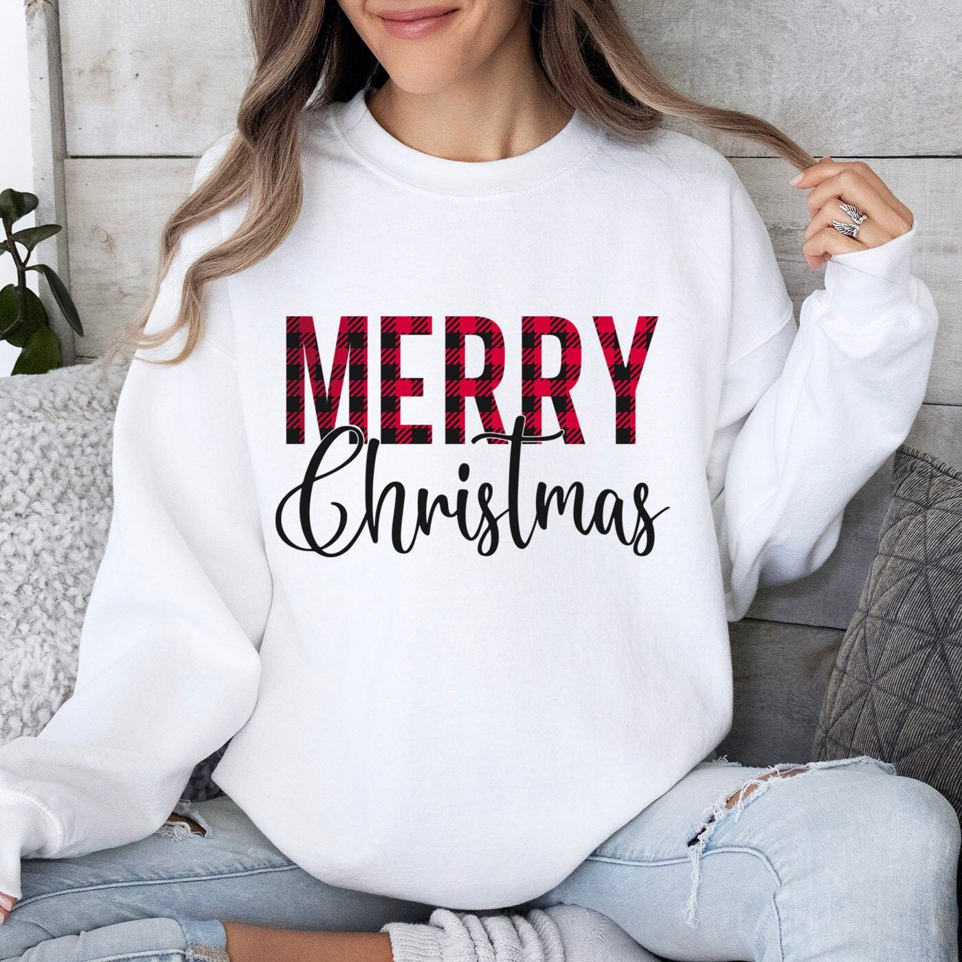 Merry Christmas Sweatshirt, Plaid Pattern Holidays Gift Sweatshirt, Santa Shirt, Unisex Heavy Blend Sweatshirt, Gift for Her, Gift for Him