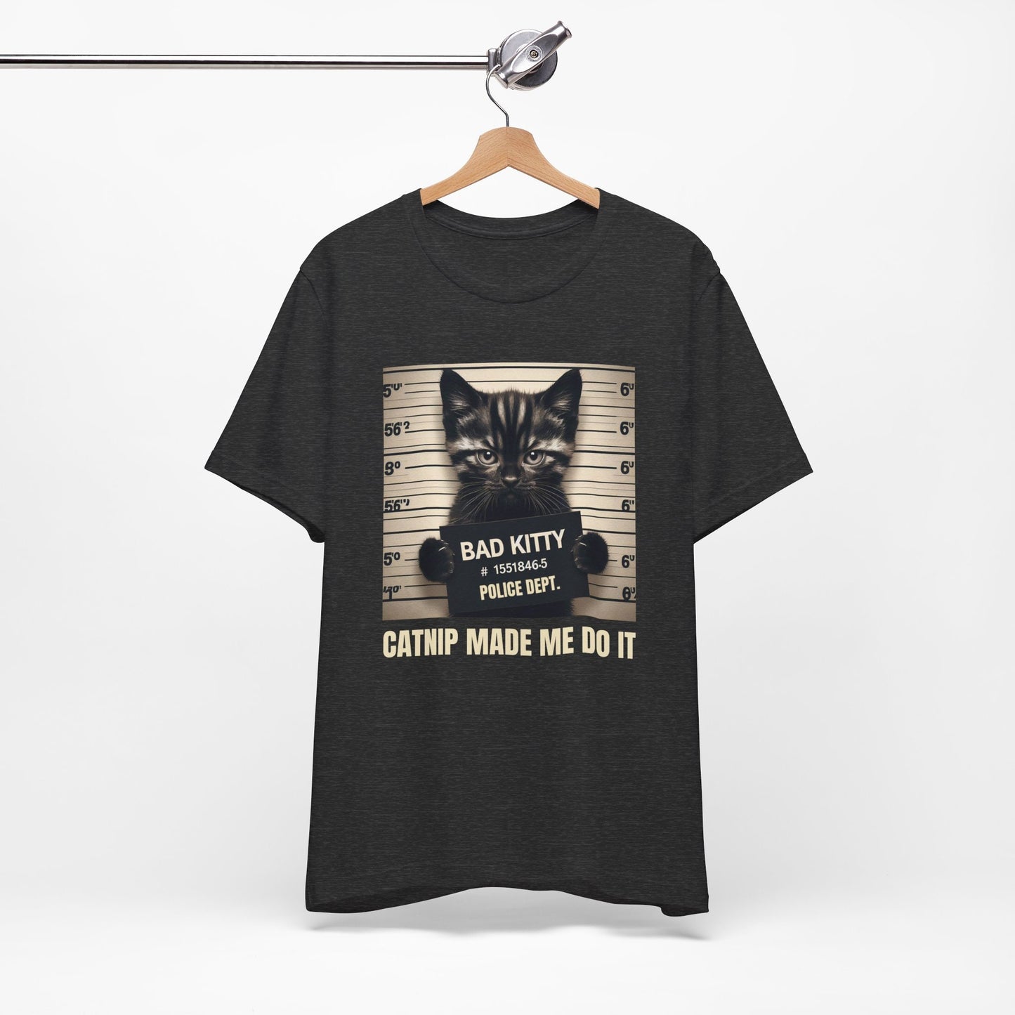 T-shirt Bad Kitty, T-shirt drôle de chat, T-shirt cadeau pour amoureux des chats, Catnip m'a fait le faire, T-shirt Bad Kitty Catnip, T-shirt cadeau pour propriétaire de chat, chat mignon