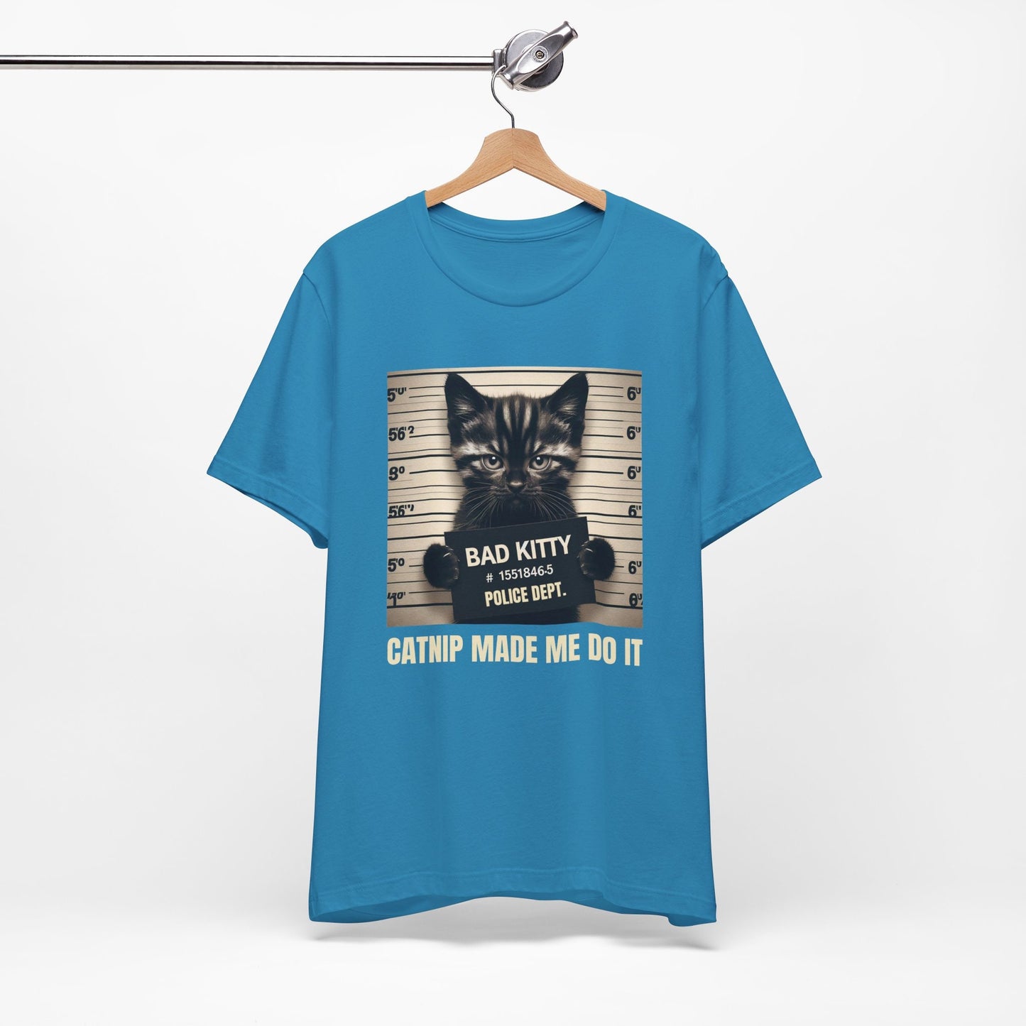 T-shirt Bad Kitty, T-shirt drôle de chat, T-shirt cadeau pour amoureux des chats, Catnip m'a fait le faire, T-shirt Bad Kitty Catnip, T-shirt cadeau pour propriétaire de chat, chat mignon