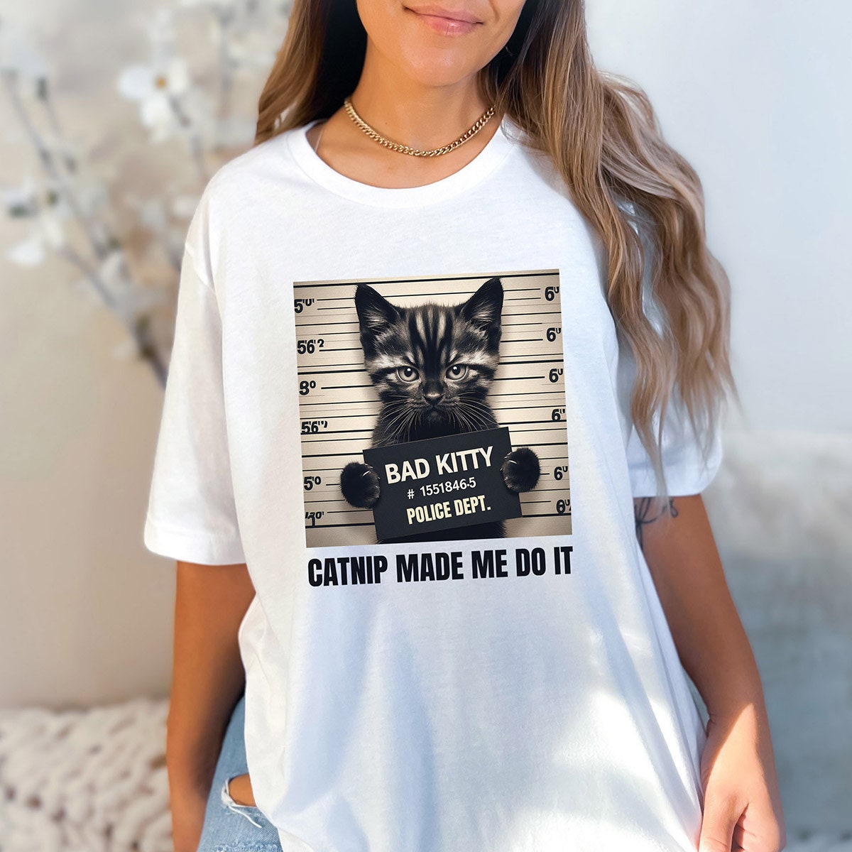 T-shirt Bad Kitty, T-shirt drôle de chat, T-shirt cadeau pour amoureux des chats, Catnip m'a fait le faire, T-shirt Bad Kitty Catnip, T-shirt cadeau pour propriétaire de chat, chat mignon